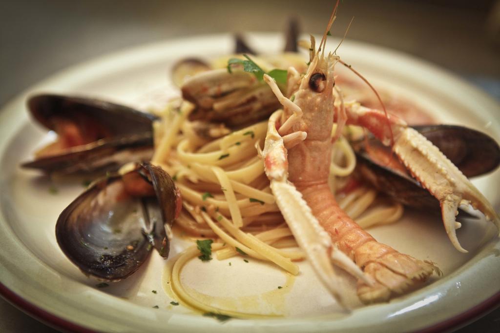 Abas Ristorante Pizzeria Affittacamere Ales Zewnętrze zdjęcie